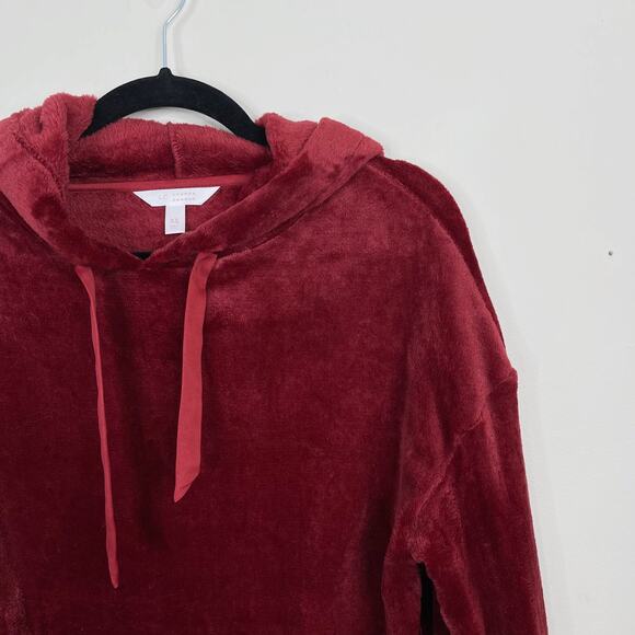 LC Lauren Conrad XSmall XS Red Faux Fur Hoodie Sweatshirt Cozy Lounge Womens - Picture 3 of 8